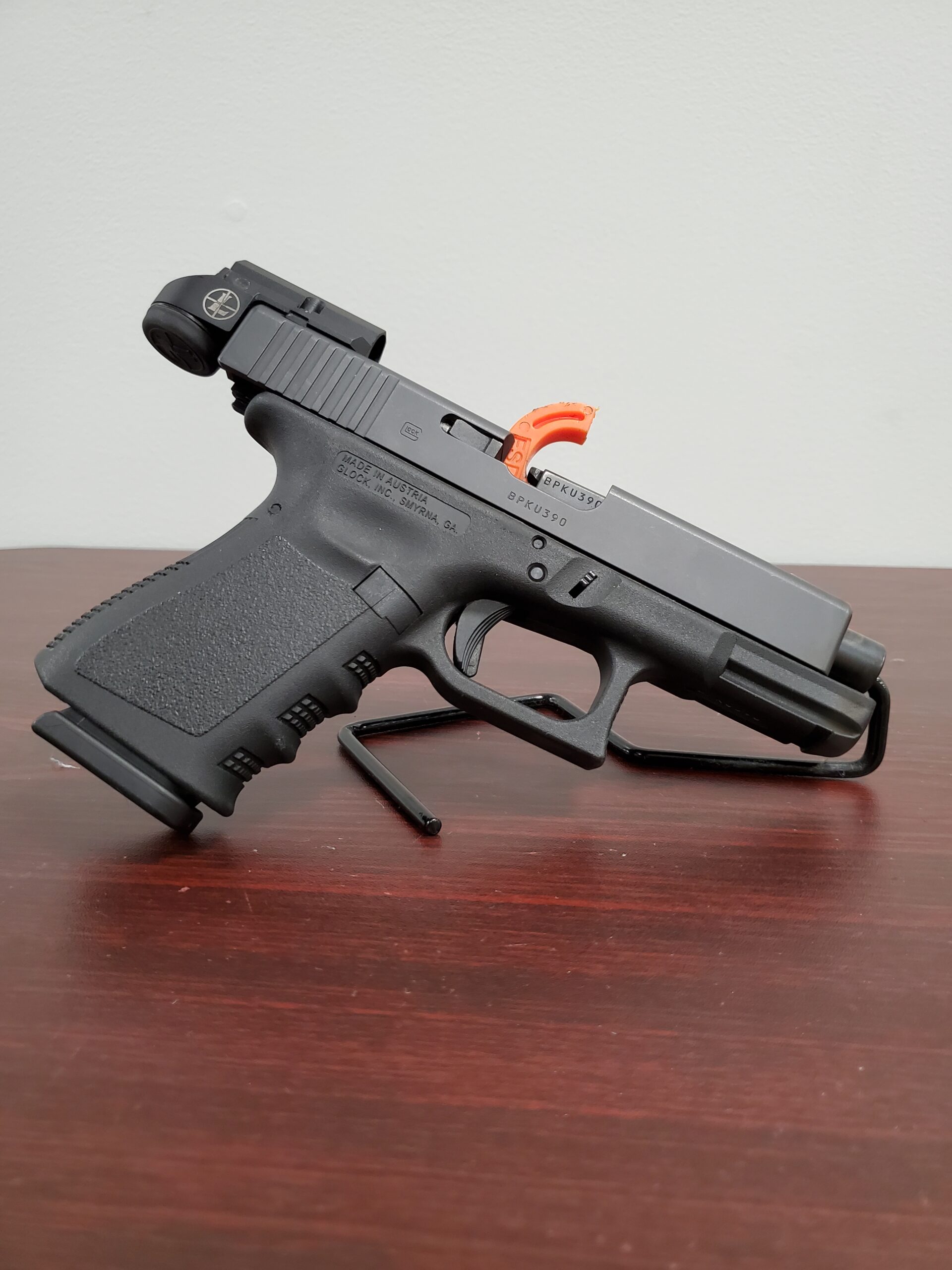 Glock G19 Leupold Red Dot 9mm
